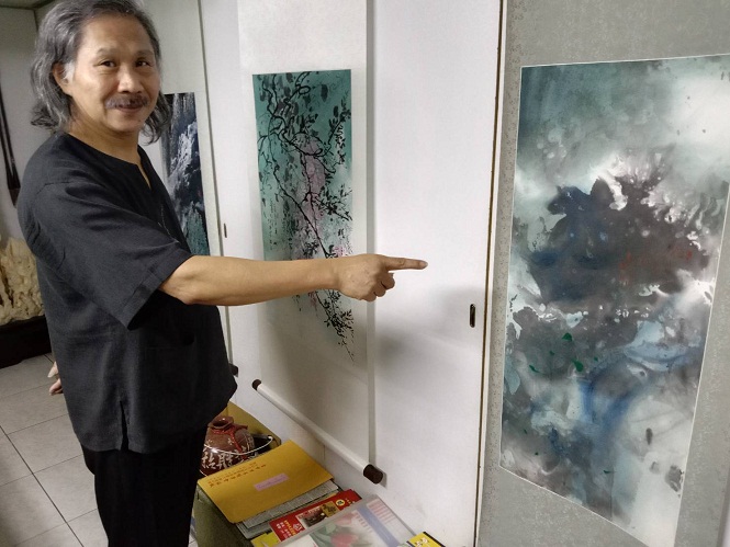 「龍擘皴」心靈書畫法　何木火創新水墨畫境界